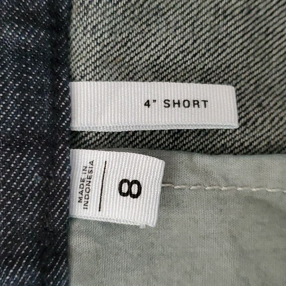 🛑 SOLD 🛑 LOFT Dark Blue Denim Shorts SIZE: 8 - Picture 10 of 11